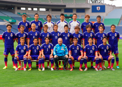 2014年W杯日本代表選手の背番号入りユニフォームをお洒落に着 ...