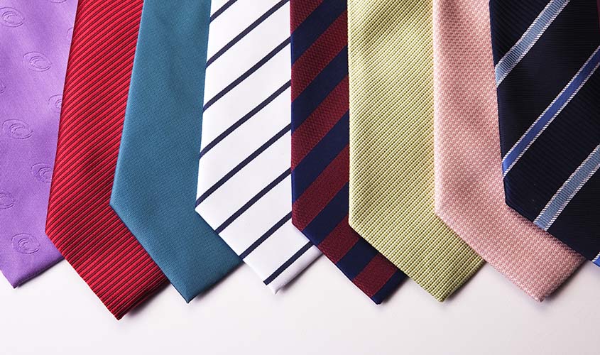 ネクタイで人気の色は？