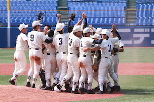 夏の甲子園高校野球予選 西東京大会2014の準決勝と決勝の日程…