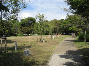岡崎公園