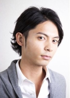 ツーブロックでメンズミディアムヘアスタイル