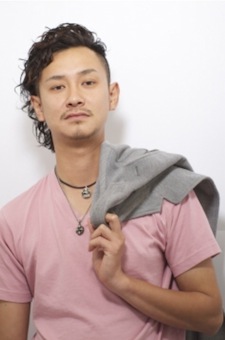 ツーブロックロングヘア２