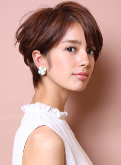 大人レディースショートヘアー
