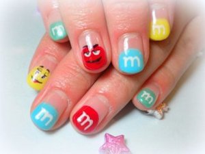 マーブルチョコ×バレンタインネイル