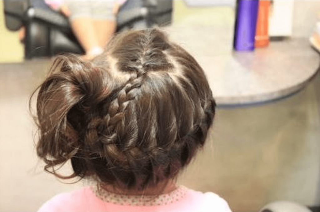 浴衣に合う子供の髪型【2023女の子】：編み込み